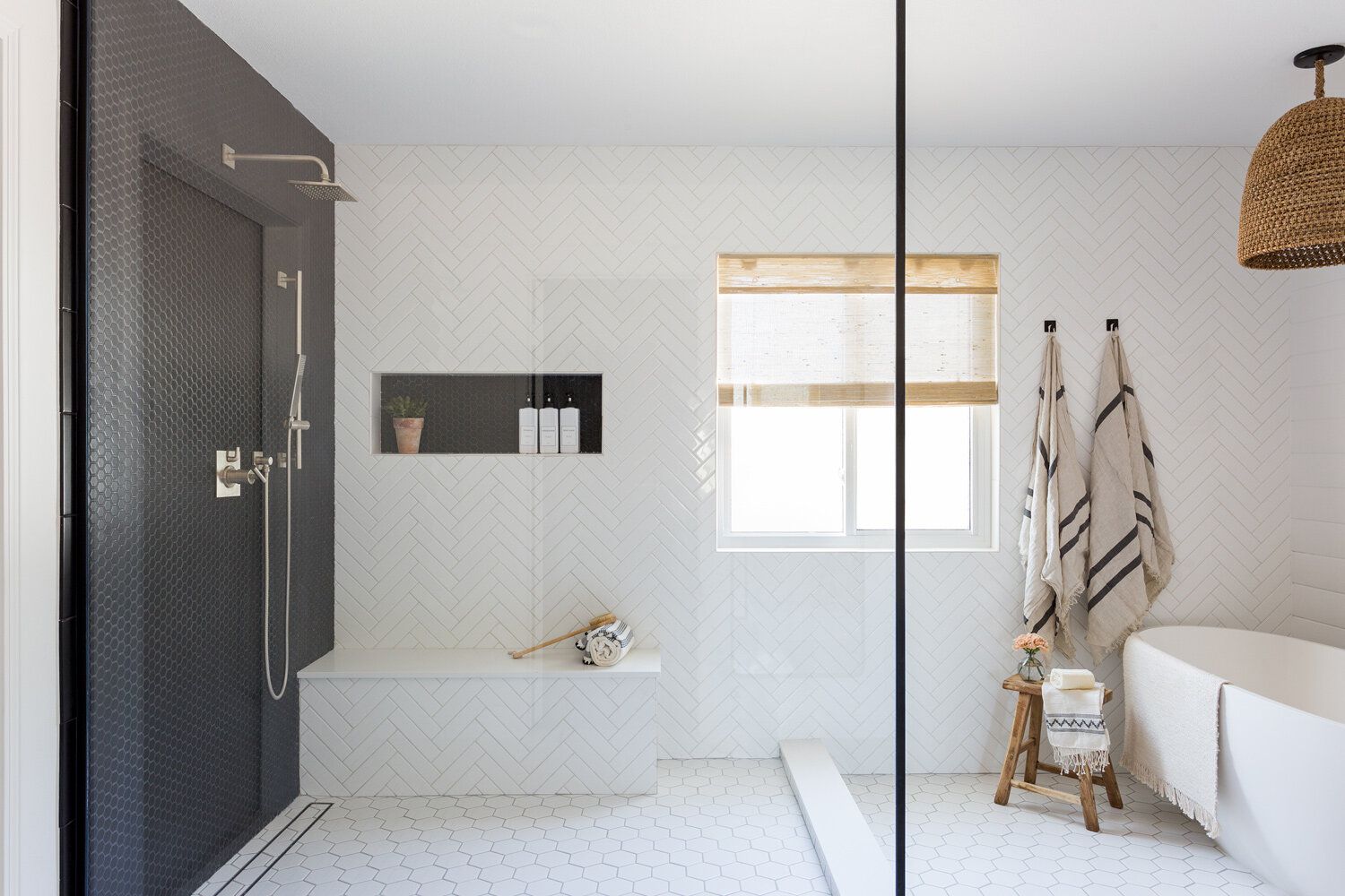 Consider these crucial tips when choosing bathroom tiles